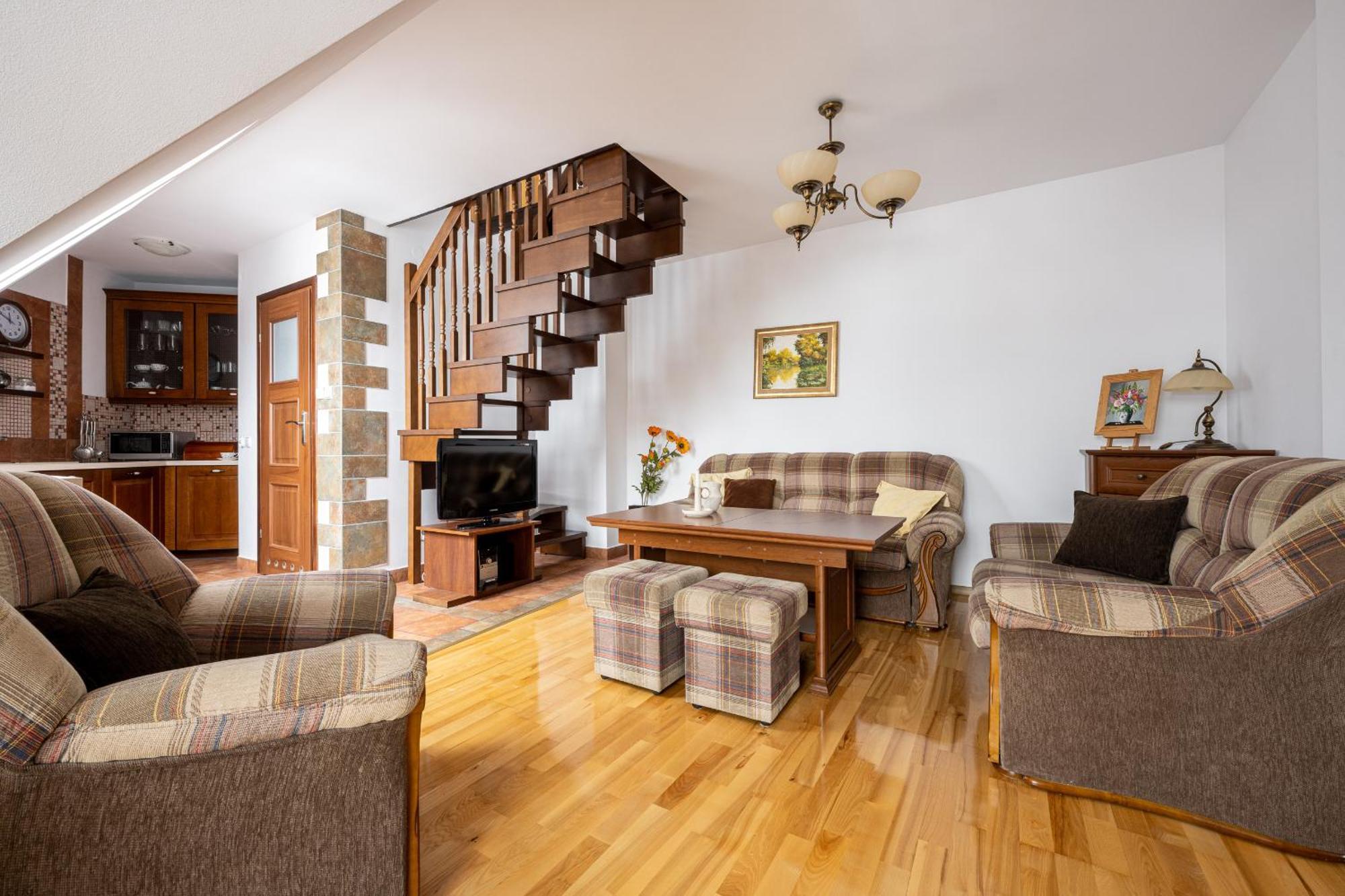 Apartserwis Orkana Oli