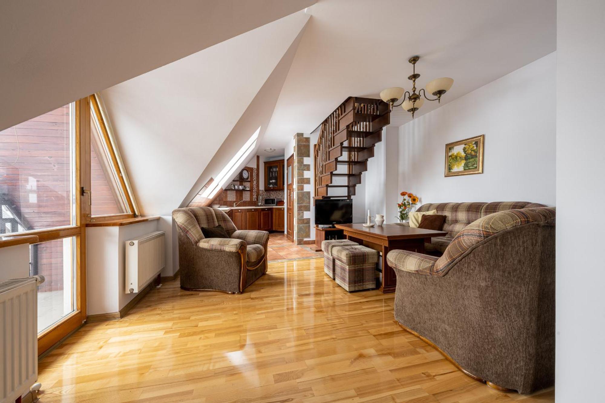 Apartserwis Orkana Oli *