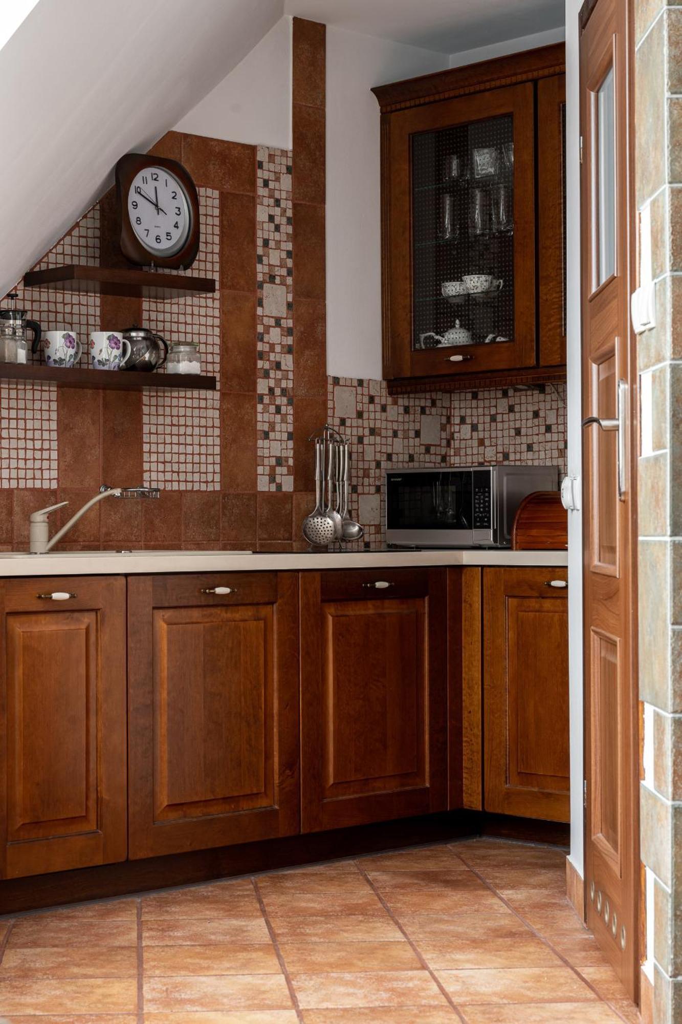 Apartserwis Orkana Oli *